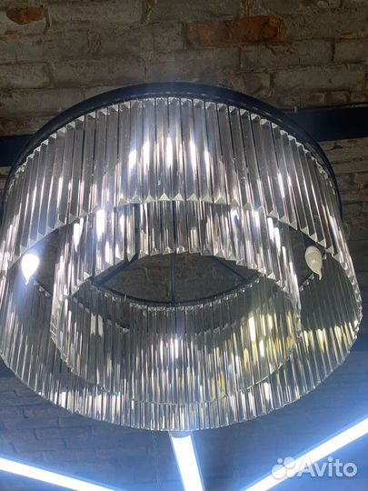 Люстра потолочная бу