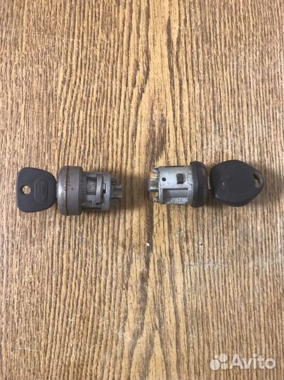Личинка замка зажигания bmw 5 e34