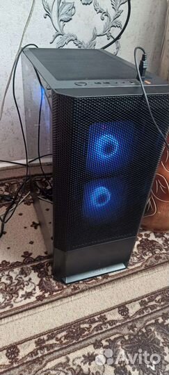 Игровой компьютер, новый на гарантии