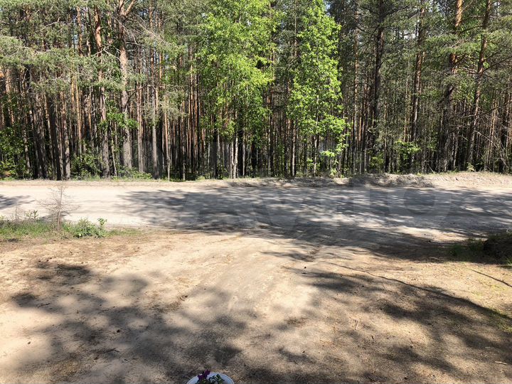 Дом 20 м² на участке 8 сот.