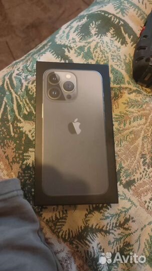 Коробка iPhone 13 pro