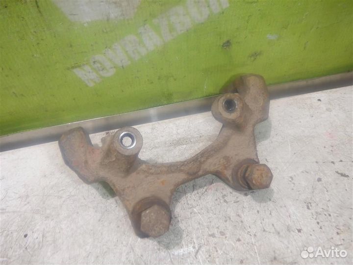 Скоба суппорта заднего бмв Е34