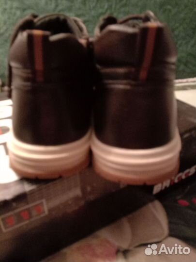 Ботинки мужские 43 размерНа байке. Эко кожа