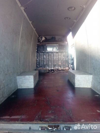 Iveco Daily цельнометаллический, 2007