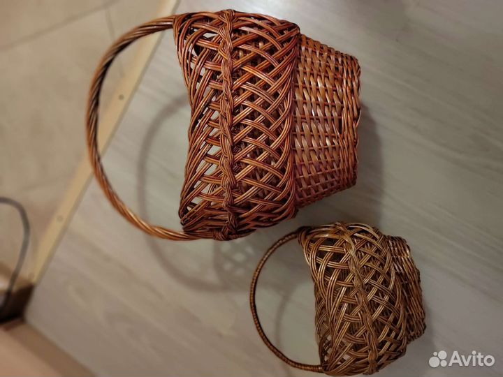Корзина плетеная