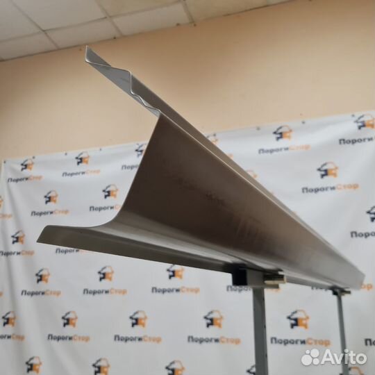 Ремкомплект правого порога VW Passat B3 кузовной