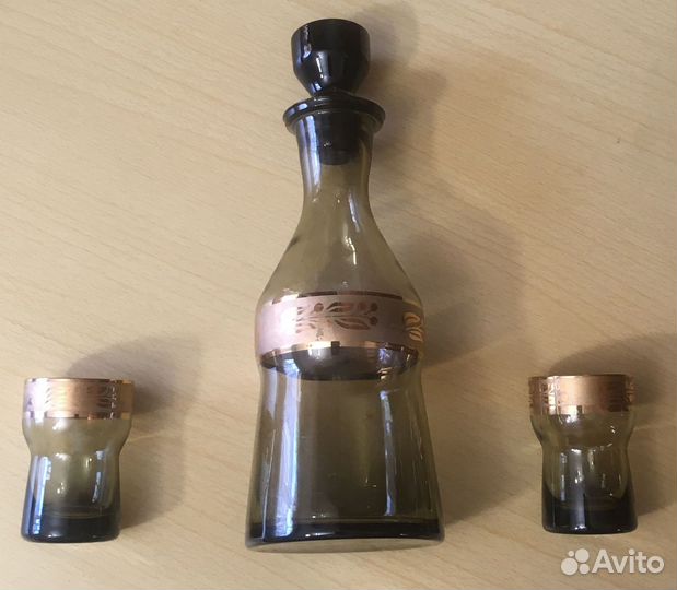 Графин с рюмками цветное стекло Богемия (чсср)