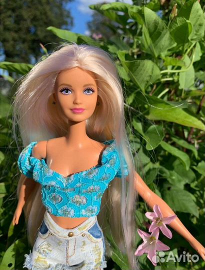 Кукла барби