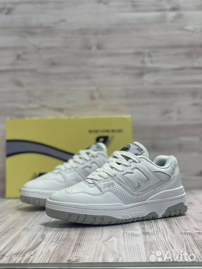 Женские Кроссовки New Balance 550