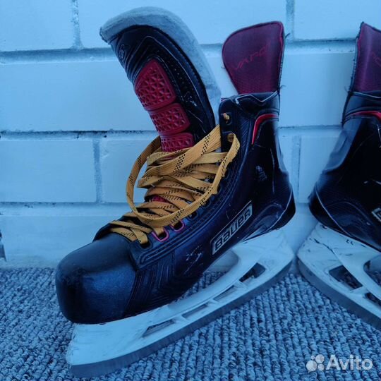 Хоккейные коньки Bauer vapor