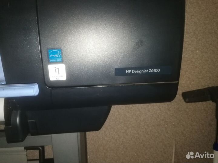 Плоттер HP DJ Z6100