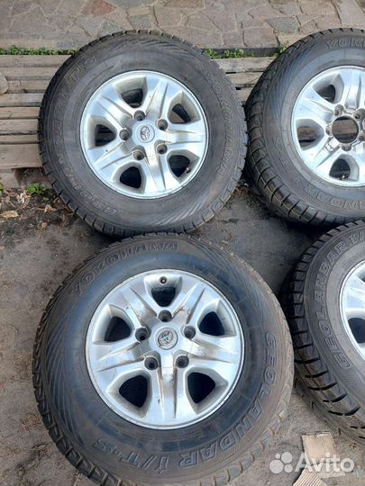 R17 Yokohama Geolandar I/T-S G073 275/65, PCD 5x150 DIA 110