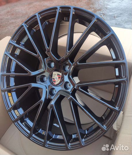 Шины диски и колеса r21 на porsche macan