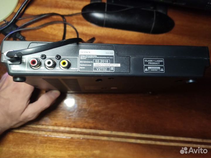 Dvd проигрыватель с USB. Supra dvs-202x
