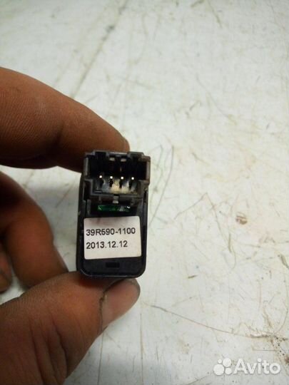 Кнопка открывания багажника Hyundai I40 2011