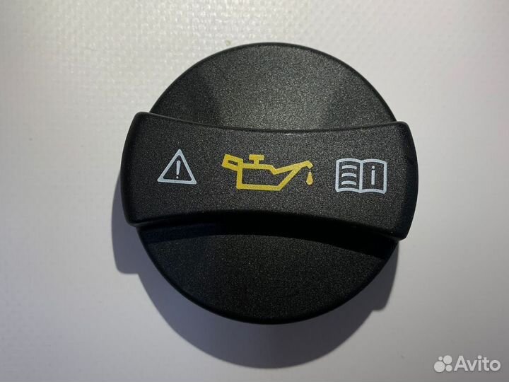 Крышка заливной горловины а0000101285 Mercedes