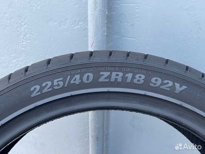 Kumho Ecsta PS71 225/40 R18 92Y