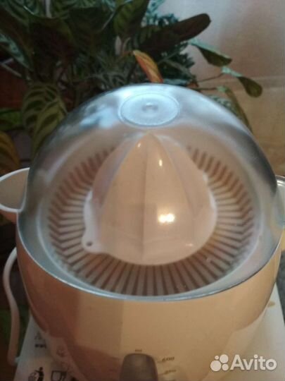 Соковыжималка для цитрусовых