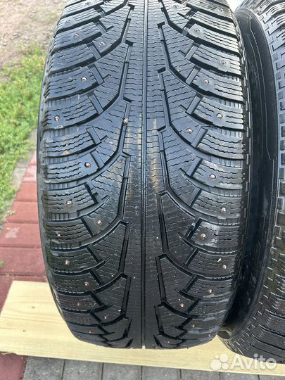 Nokian Tyres Hakkapeliitta 5 SUV 265/50 R20 111T