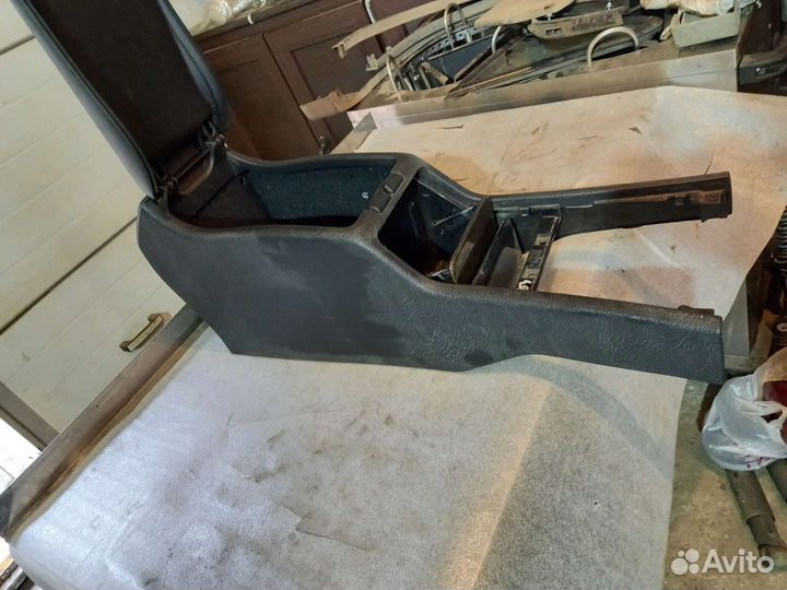 Подлокотник Mercedes E-class W210