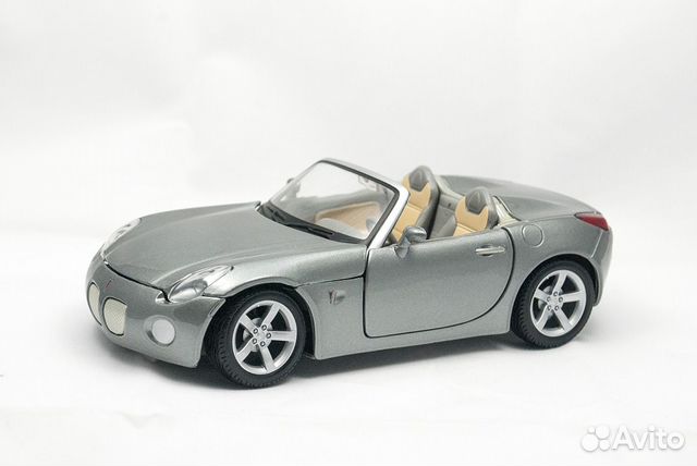 Pontiac Solstice (2006) 1:24 Maisto