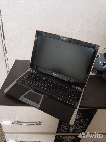 Ноутбук asus i7+12гиг Lamborghini