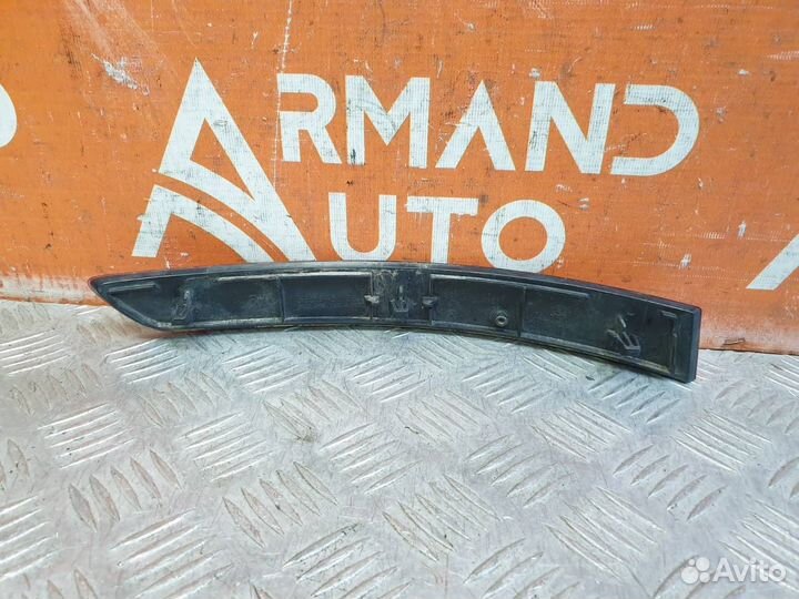 Отражатель бампера задний правый Skoda Kodiaq 1