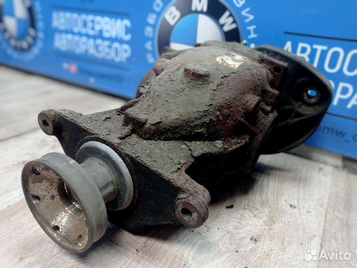 Задний редуктор на BMW X5 Е53 3.73