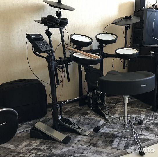 Электронная ударная установка Roland td-07kv