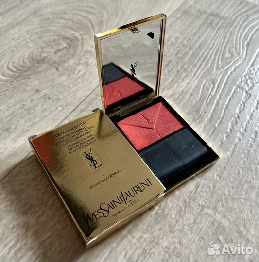 YSL Румяна с эффектом сияния