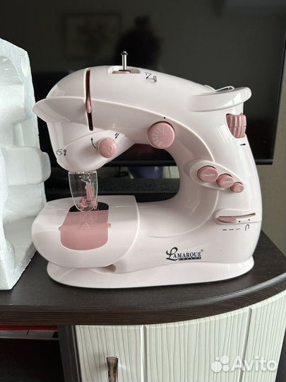 Швейная машина