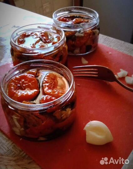 Вяленые томаты и сливы