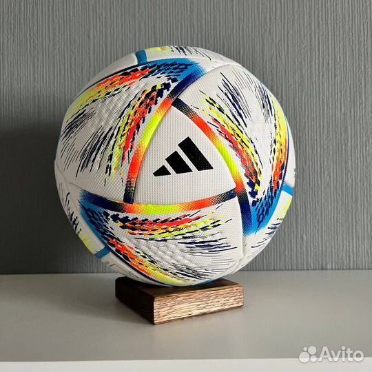 Футбольный мяч adidas Катар 2022