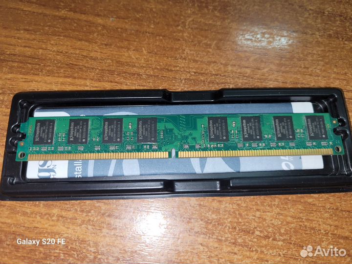 Оперативная память DDR3 2GB Kingston