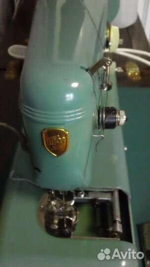 Швейная машинка