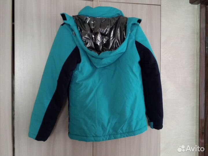 Куртка спортивная для девочки