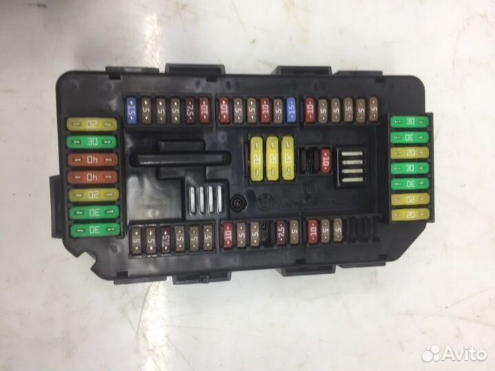 Блок предохранителей салонный Bmw X6 универсал 3.5