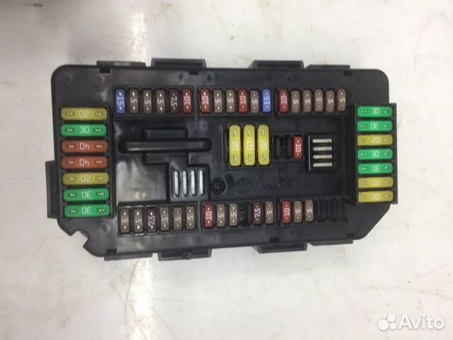 Блок предохранителей салонный Bmw X6 универсал 3.5