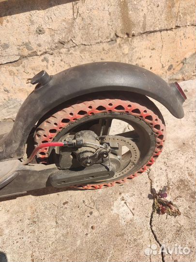 Электросамокат xiaomi m365