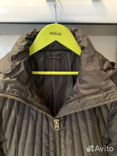 Куртка зимняя женская 42 44 размер Sisley