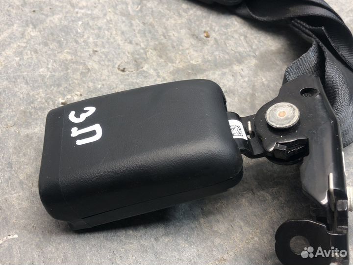 Зад прав защелка ремня Stinger