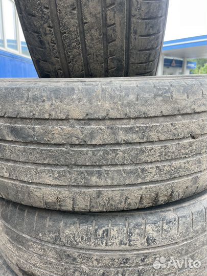 Toyo W8 255/55 R19