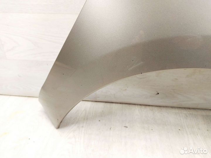 Крыло переднее правое Renault Scenic 3. 2009-2012