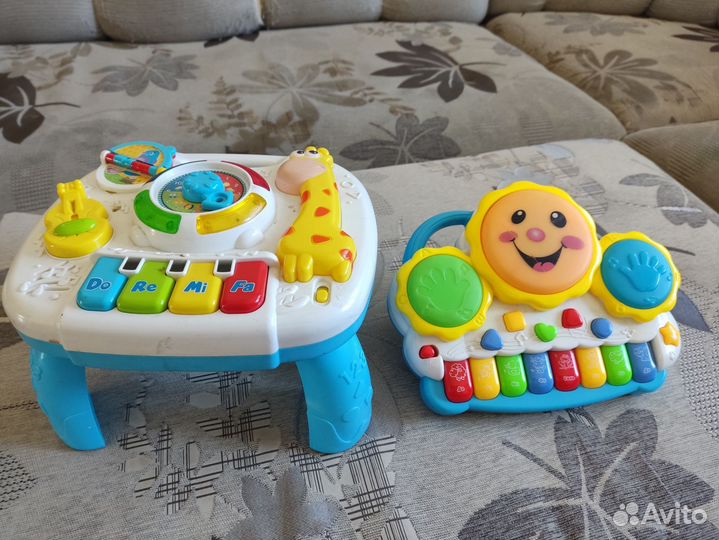 Развивающий музыкальный столик