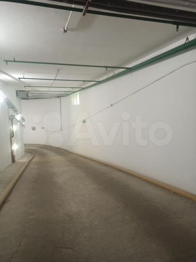 Машиноместо, 15 м²