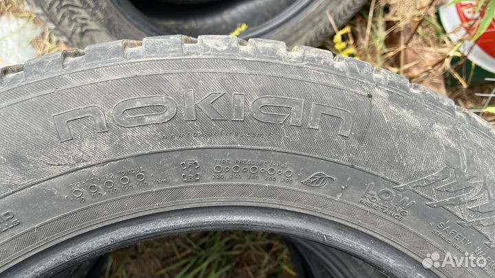 Nokian Tyres Hakkapeliitta 8 235/60 R18 107