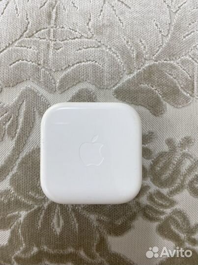 Наушники apple