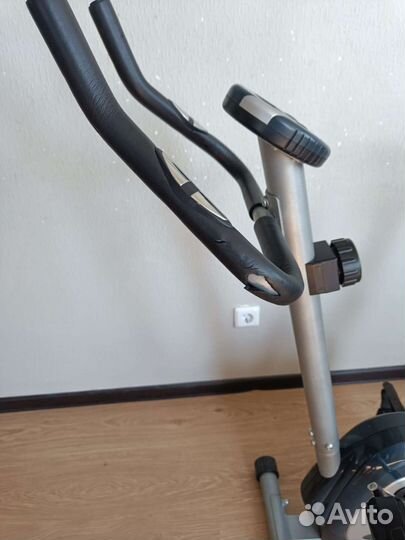 Велотренажер oxygen