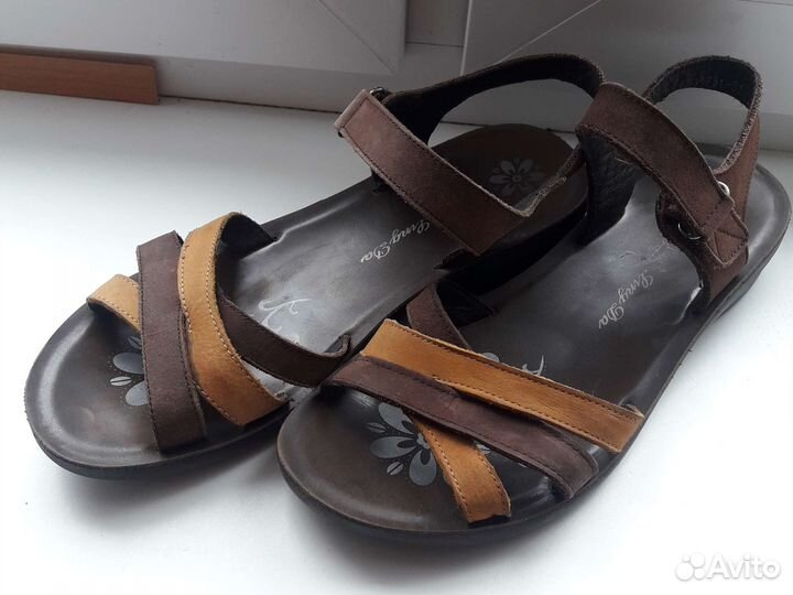 Сандалии