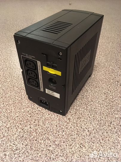 Ибп APC BR500CI-RS